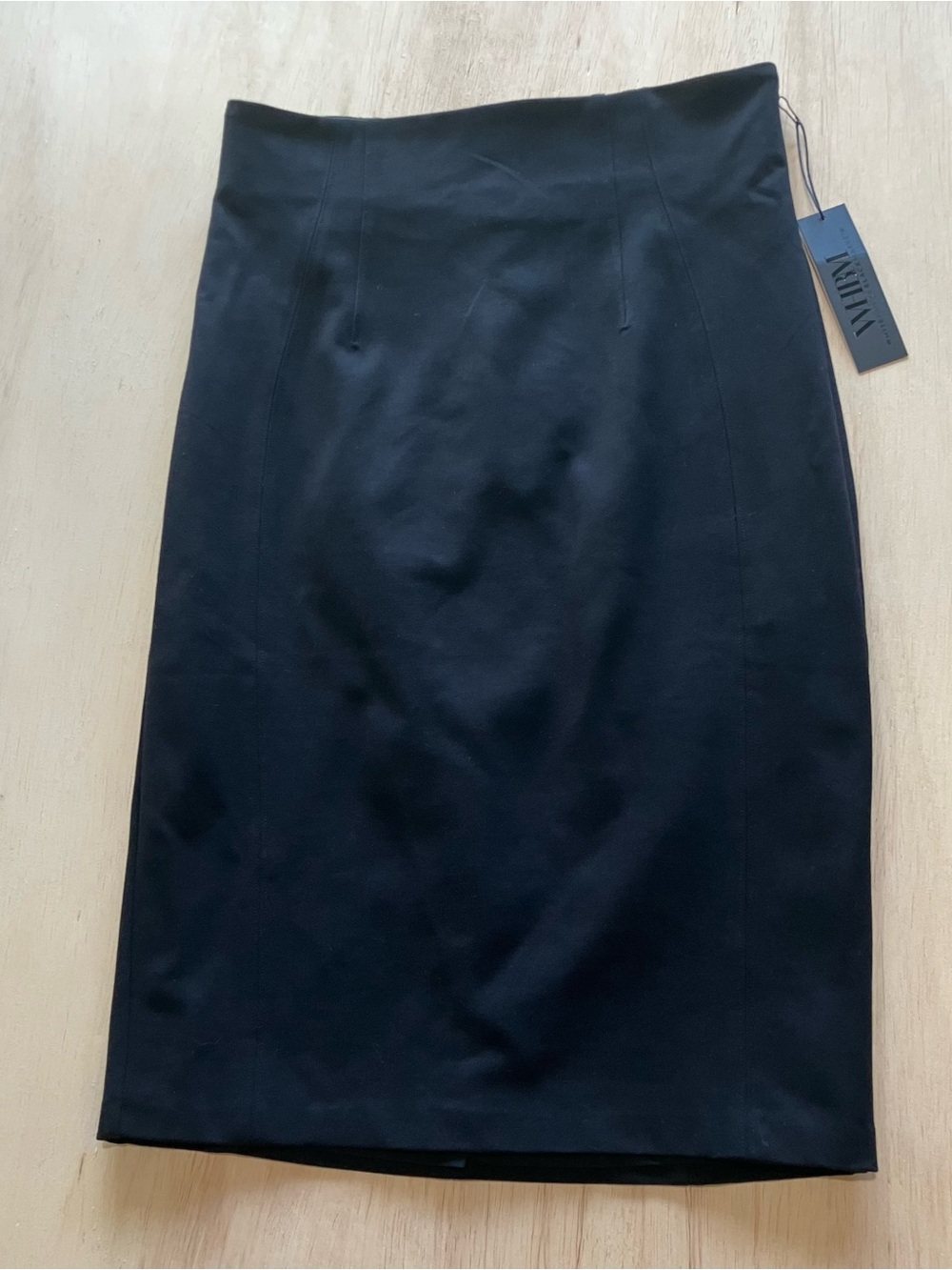 White House Black Market Aura Collection Black Pencil Skirt Size 8 NWT